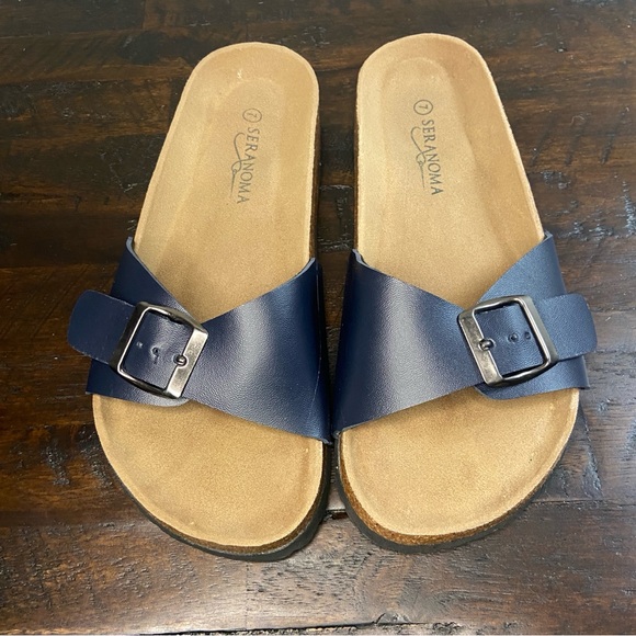Seranoma Navy Slip on Adjustable Buckle Sandals Women's 7 NEW - Picture 1 of 7